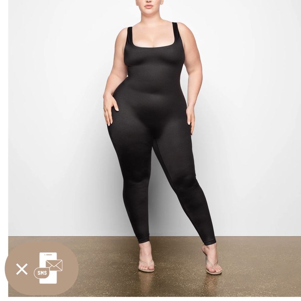 Skims All In One Jumpsuit x2 - Picture 2 of 5